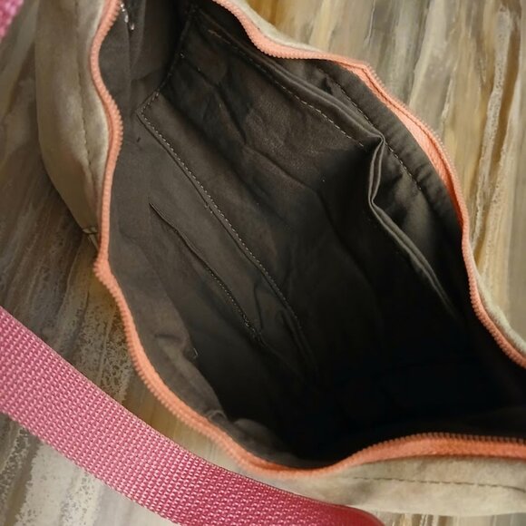 New Fun Birds Print Top handle Handbag Purse Sage Suede Crescent Small Baguette - Picture 6 of 6